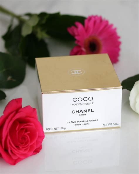 coco mademoiselle chanel creme pour le corps|coco chanel full body.